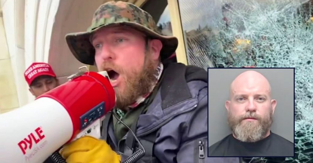 Pardoned Jan. 6 rioter threatens churchgoer with gun as he puts kid in car: Cops