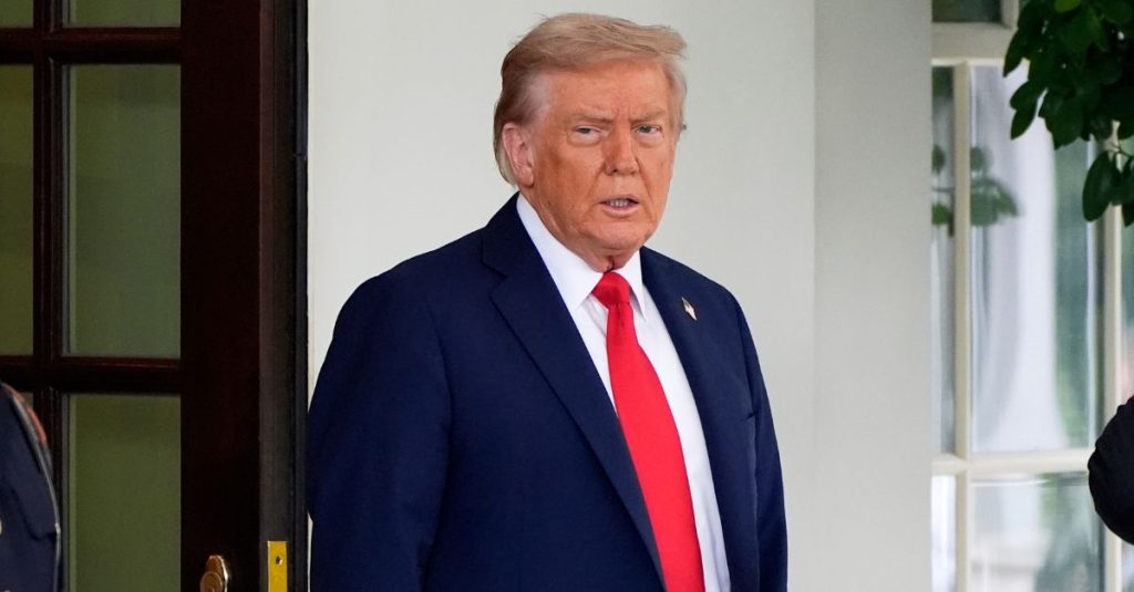 Florida judge who sided with Trump admin over ICE's indefinite detention policy reverses course in the name of 'vertical precedent'