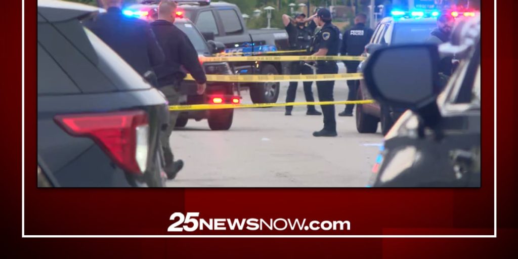 Downtown Peoria Shootout Leaves Suspected Gunman, Woman Dead