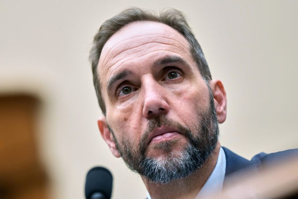 DOJ lawyer steals Jack Smith's Trump report, defying court orders