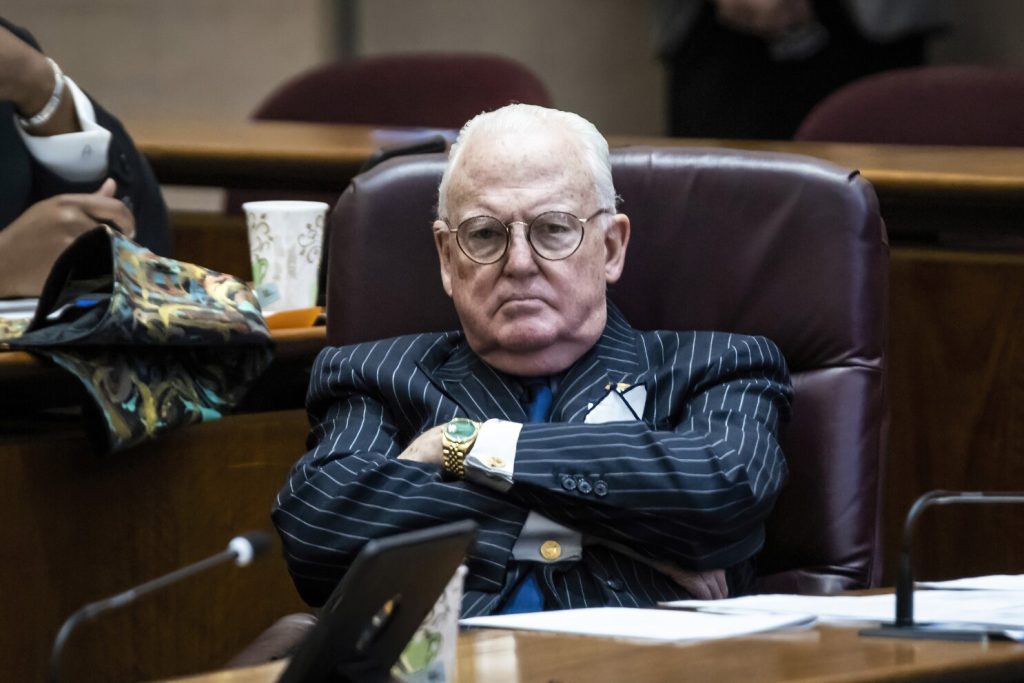 Ald. Ray Lopez accepts campaign funds from convicted former Ald. Edward Burke