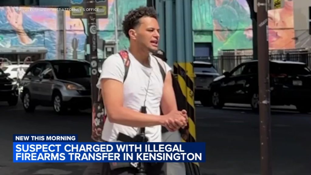 One-man army': Man arrested after seen with AR-style pistol