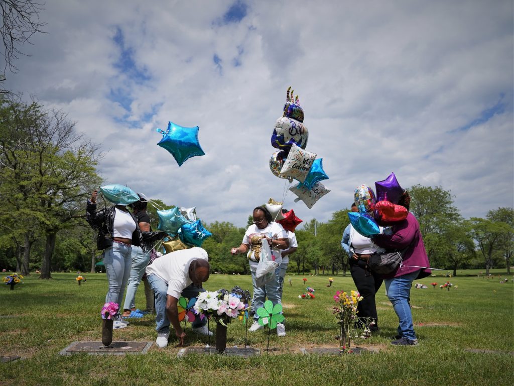 15 Years After Man's Death, Family Still Waits for Answers