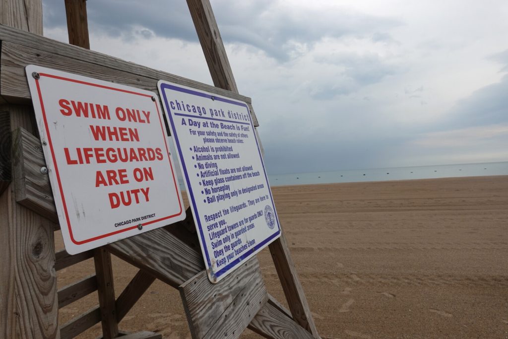 Body found in Lake Michigan near Oak Street Beach