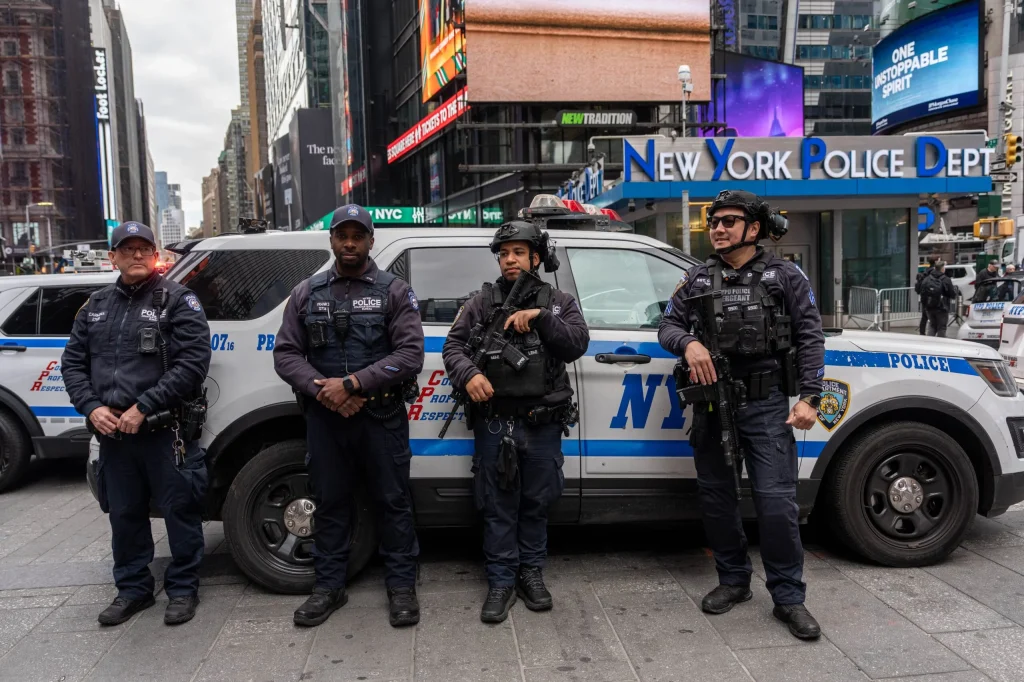 Teen's arrest in Times Square stabbing spree
