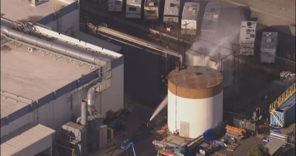 40,000 evacuated in SoCal chemical leak as tank 