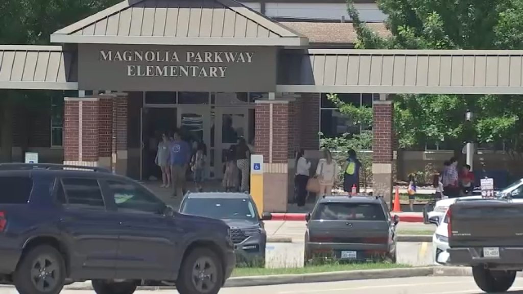 Former Magnolia ISD teacher charged in student relationship case