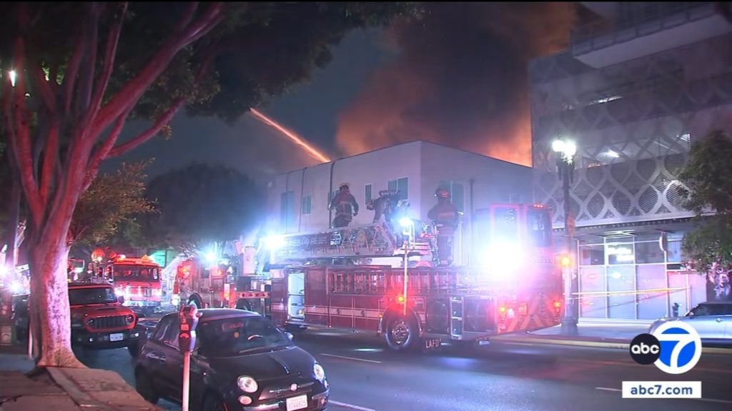 Firefighter injured in downtown LA building fire