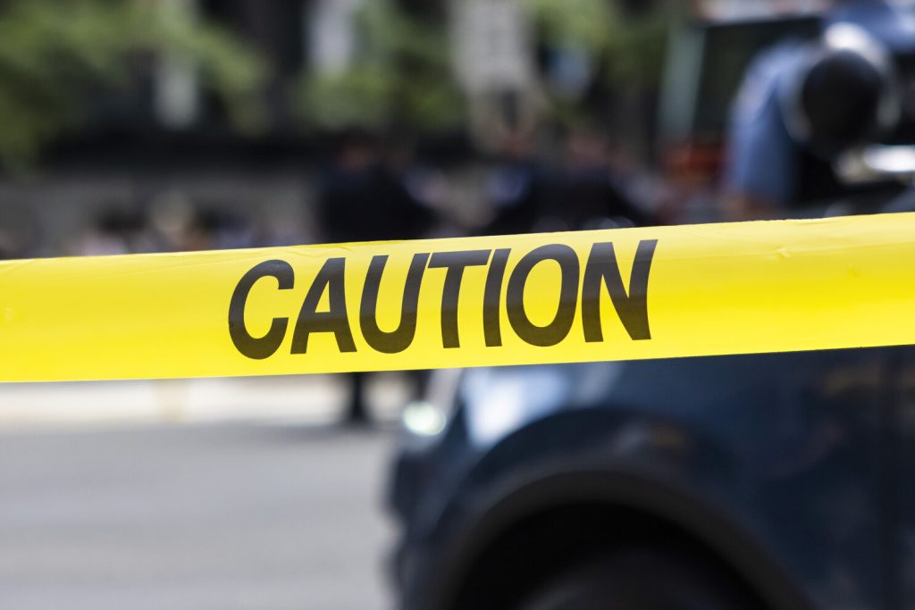 Indiana deputy shot by Chicago man
