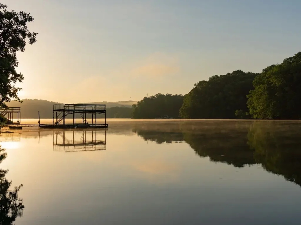 Boat Explodes at Lake Lanier