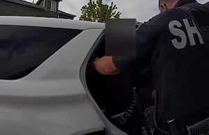 Witness spots kidnapping suspect driving past scene in Pierce County