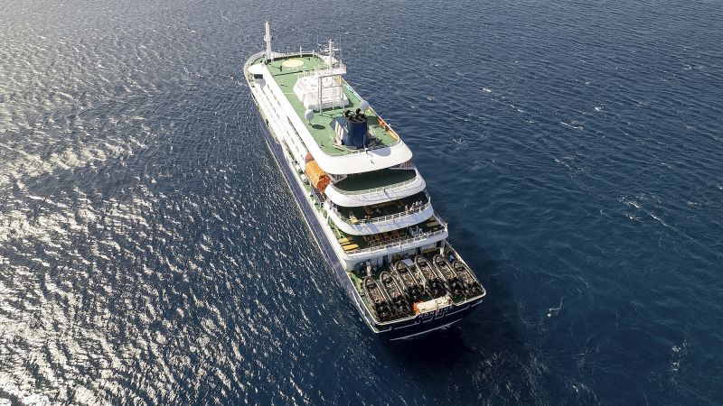 Cruise Ship Stranded Off Africa Amid Deadly Hantavirus Outbreak
