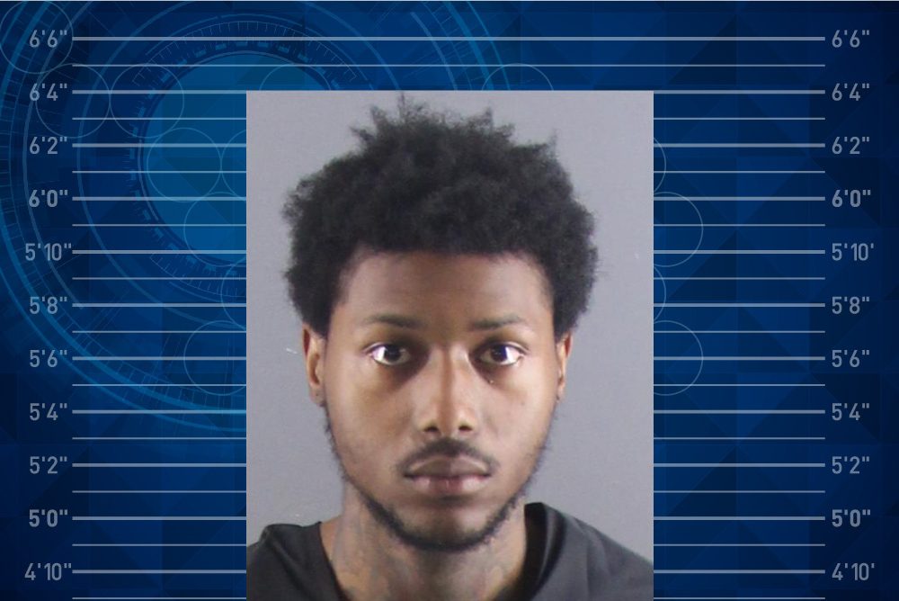 Man Accused in Glen Oak Park Shooting Must Stay in Jail