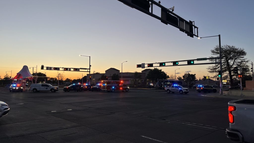 Man With Knife Shot by Albuquerque Police