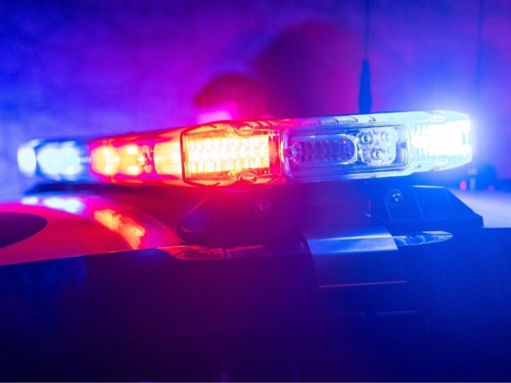 CTA Driver Escapes Through Window After Armed Passenger's Threats