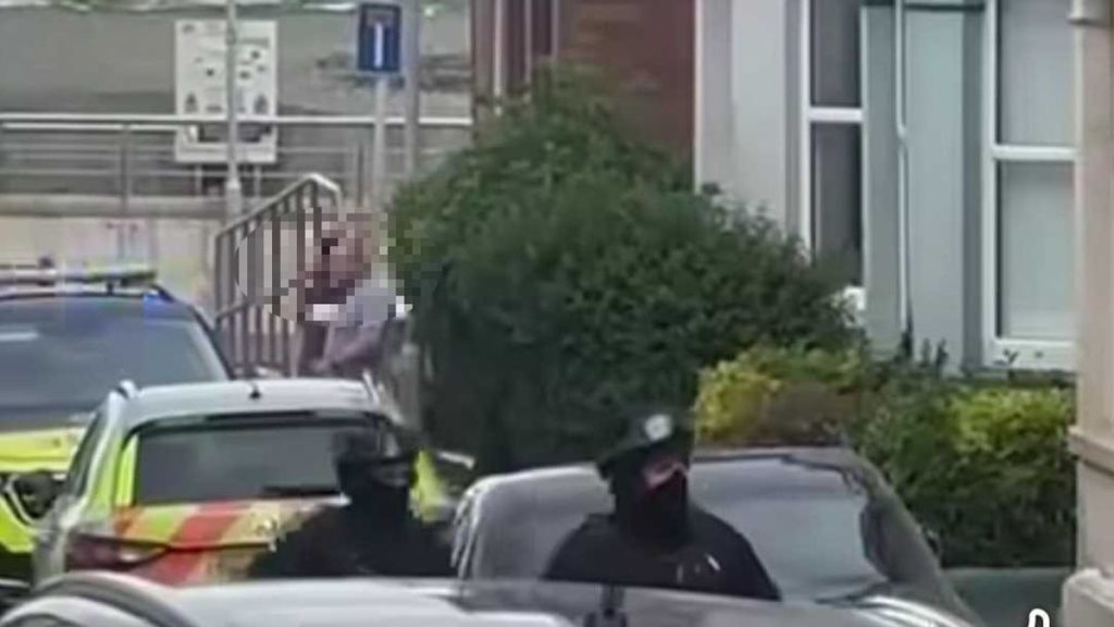Masked Man With Knife Robs Newcastle Store, Arrested