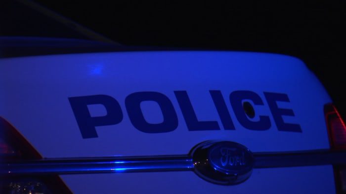 Man Shot During Instagram Sale in Pine Hills