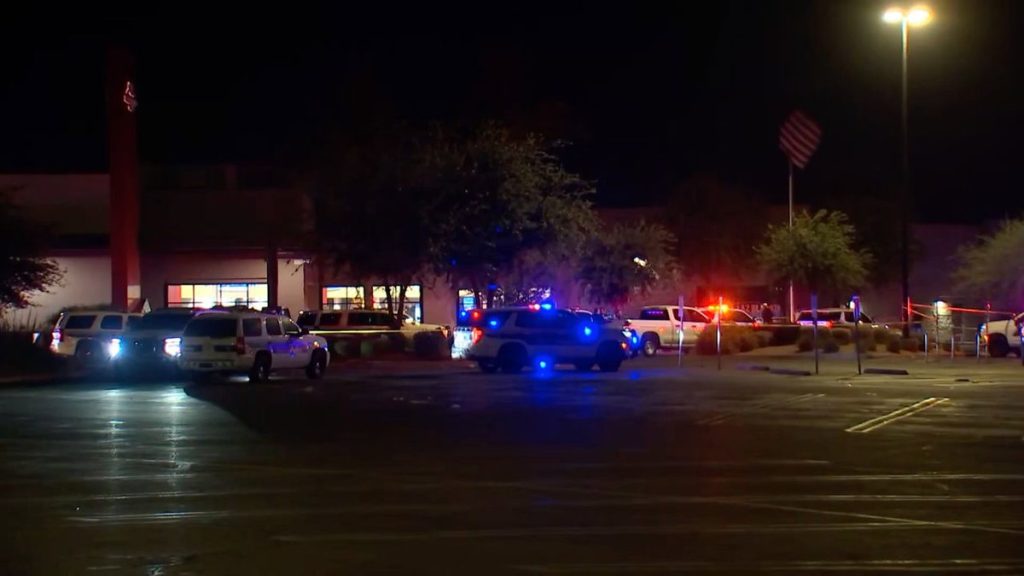 Two Shot at Arizona Mall During Evening Hours