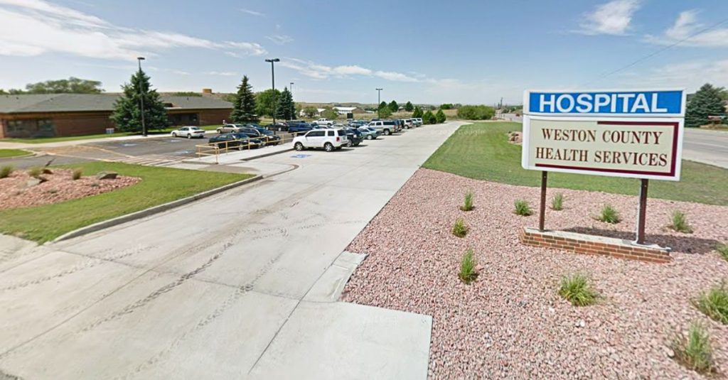 I'm coming': Police sergeant stalked and chased nurse with loaded Glock as she left hospital at 4 a.m., repeatedly texted her and lurked outside, cops say