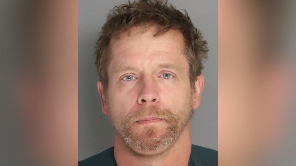 Man Poses as Cop, Kidnaps Victim in Aiken County