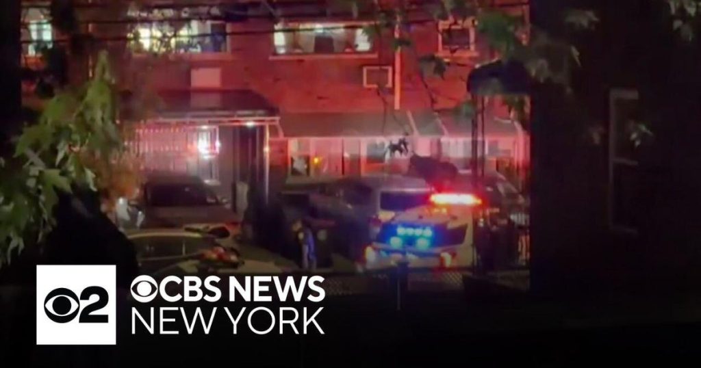 Man Shot in Leg at Bronx Home; Gunman Still at Large