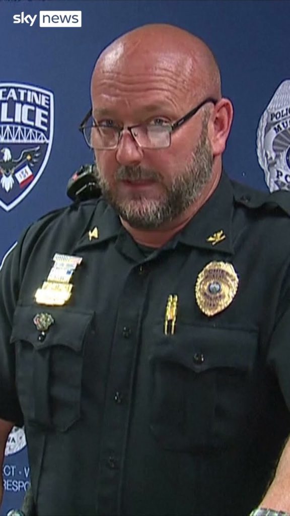 Man Kills Six Relatives, Then Himself in Iowa Home