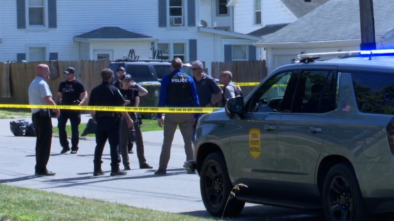 Six Family Members Shot Dead in Iowa; Shooter Dies